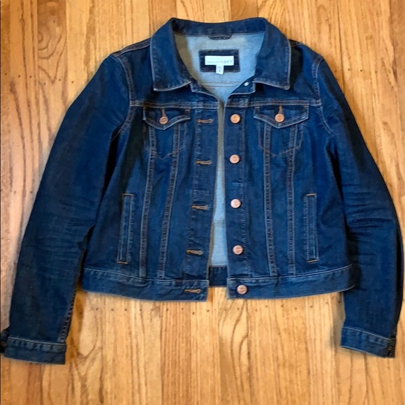 LOFT Jackets & Blazers - 🎉HP!🎉Loft classic denim  jacket